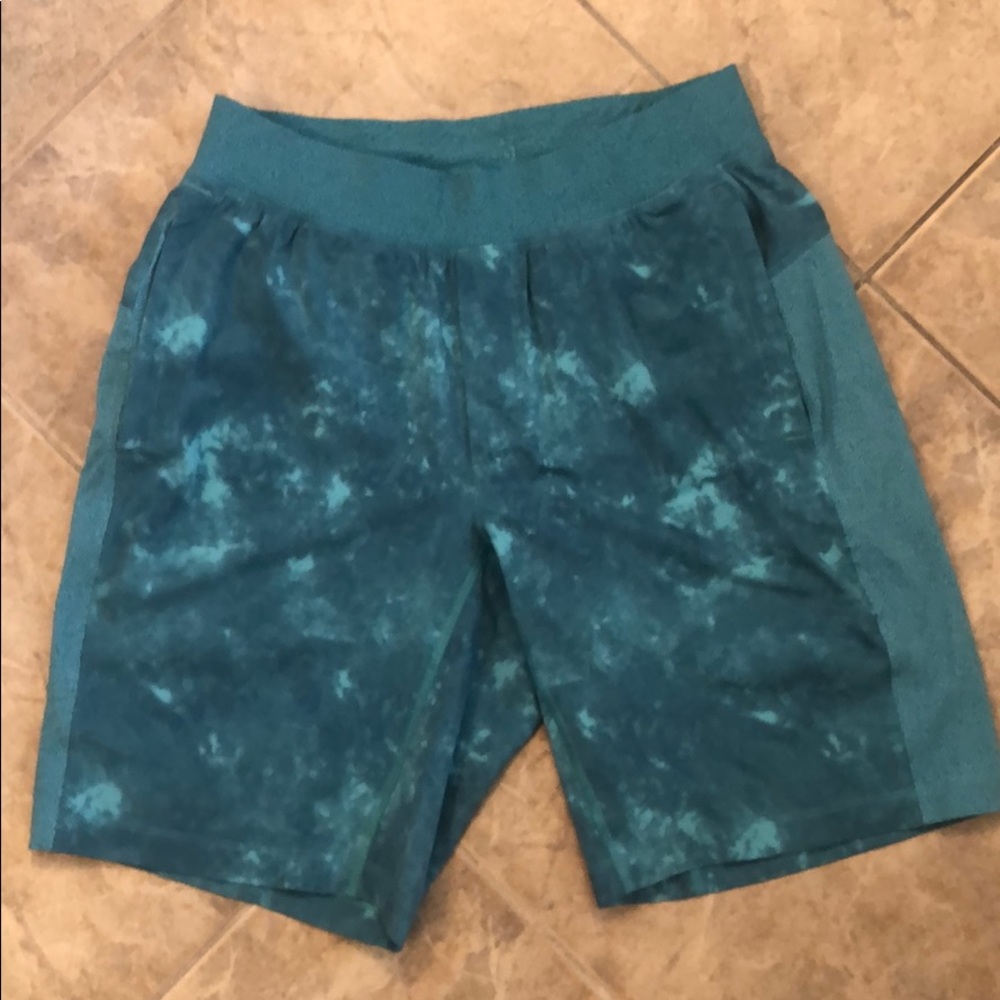 Lululemon T.H.E. Short 9” H2O